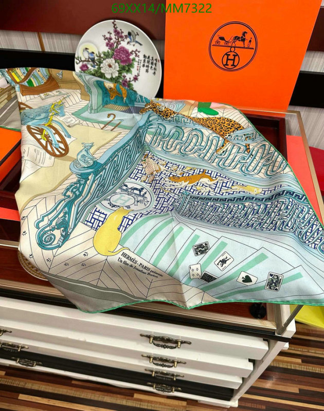 Hermes-Scarf Code: MM7322 $: 69USD