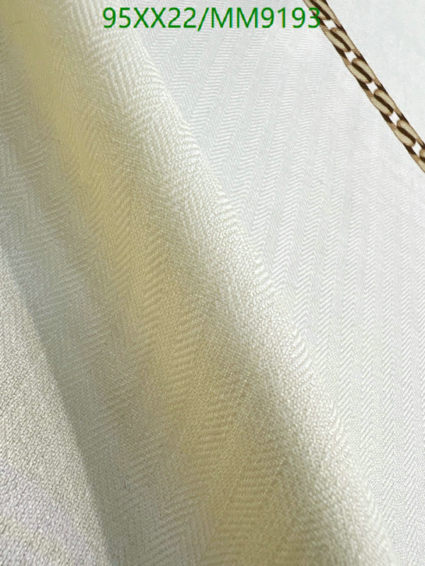 Chanel-Scarf Code: MM9193 $: 95USD