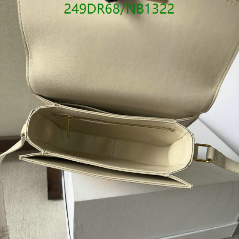 Celine-Bag-Mirror Quality Code: NB1322 $: 249USD