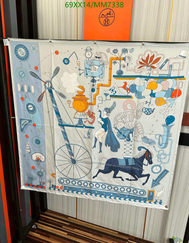 Hermes-Scarf Code: MM7338 $: 69USD