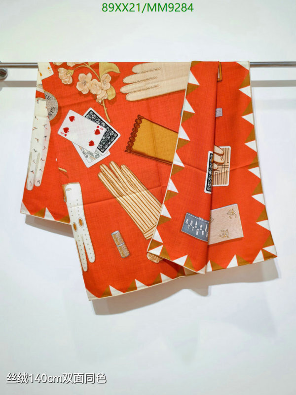 Hermes-Scarf Code: MM9284 $: 89USD