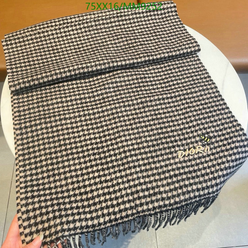 Dior-Scarf Code: MM9252 $: 75USD