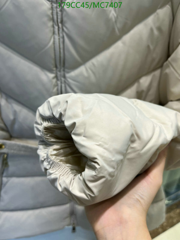 Moncler-Down jacket Women Code: MC7407 $: 179USD