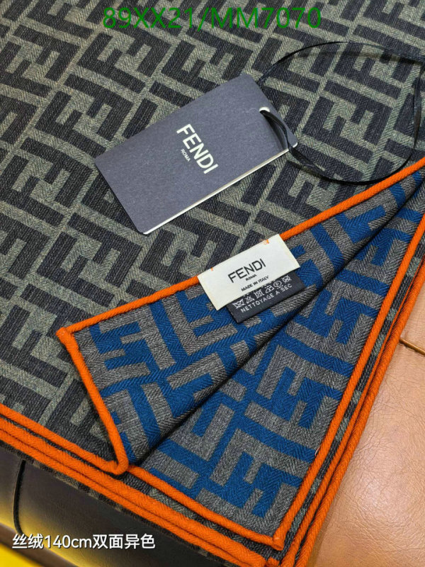 Fendi-Scarf Code: MM7070 $: 89USD
