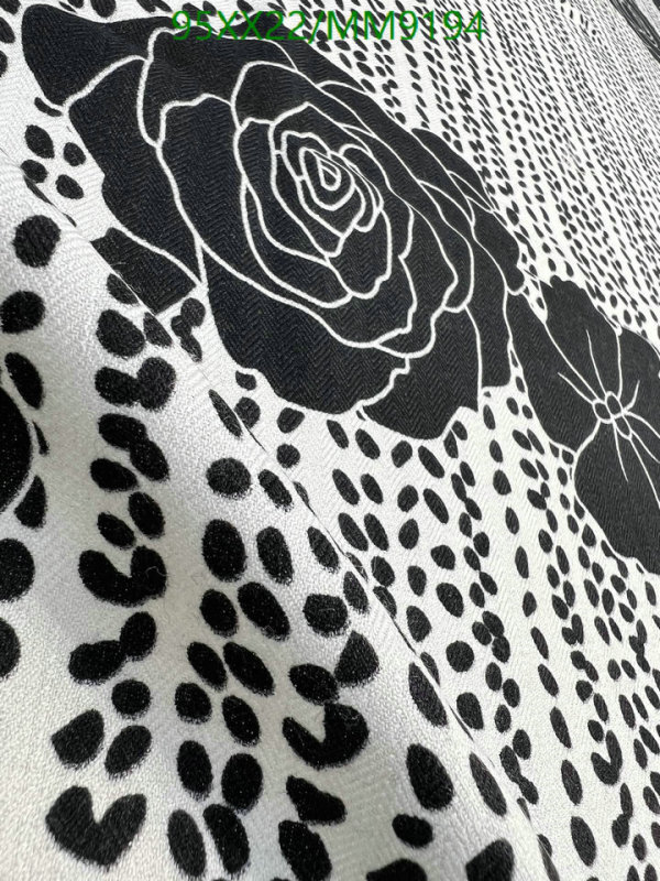 Chanel-Scarf Code: MM9194 $: 95USD