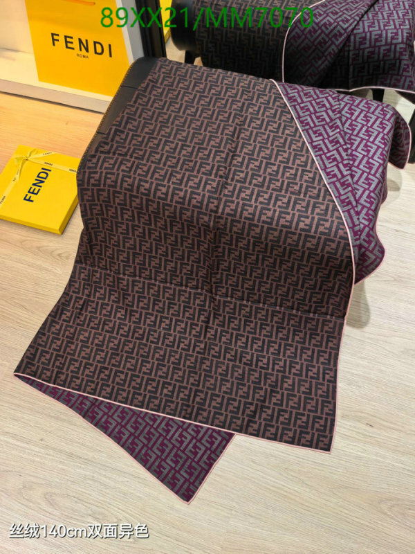 Fendi-Scarf Code: MM7070 $: 89USD