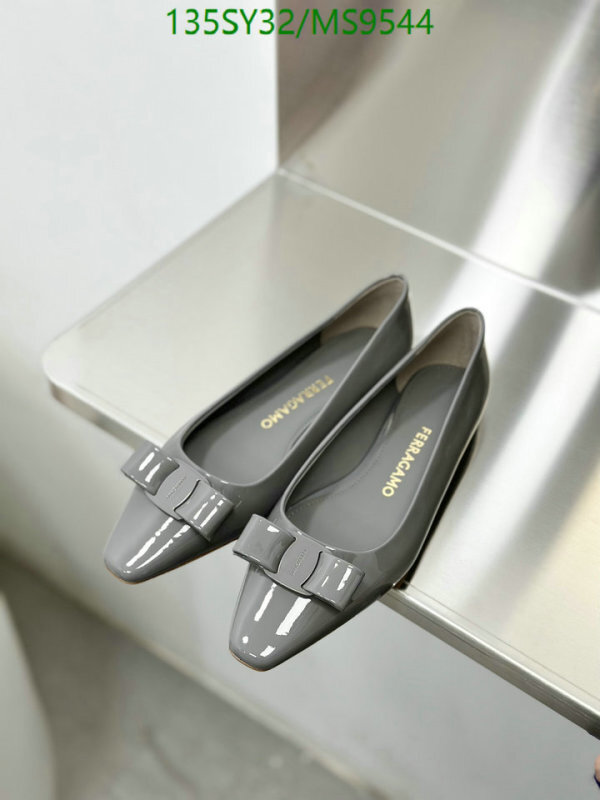 Ferragamo-Women Shoes Code: MS9544 $: 135USD