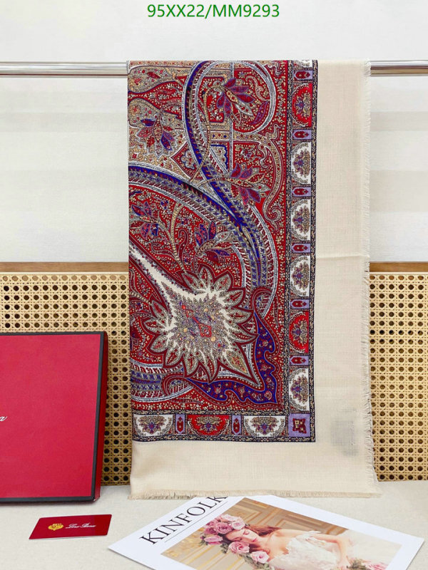 Loro Piana-Scarf Code: MM9293 $: 95USD