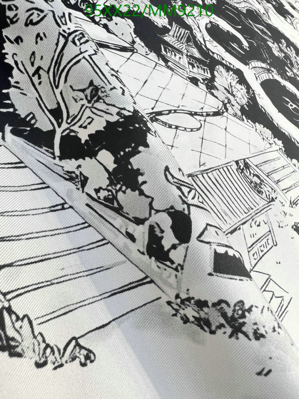 Chanel-Scarf Code: MM9210 $: 95USD