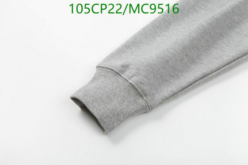 Burberry-Clothing Code: MC9516 $: 105USD