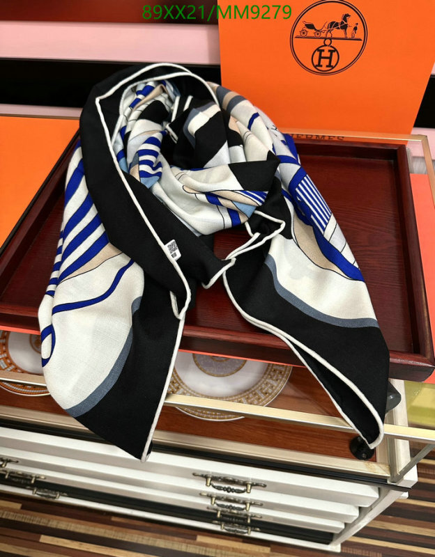 Hermes-Scarf Code: MM9279 $: 89USD