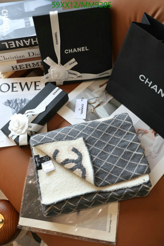 Chanel-Scarf Code: MM9205 $: 59USD