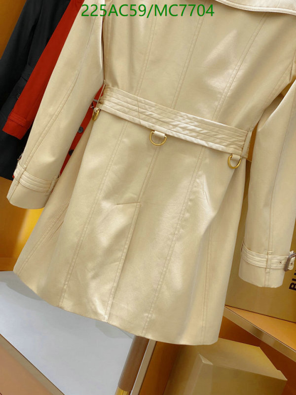 Burberry-Down jacket Women Code: MC7704 $: 225USD