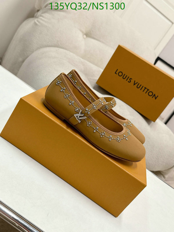 LV-Women Shoes Code: NS1300 $: 135USD