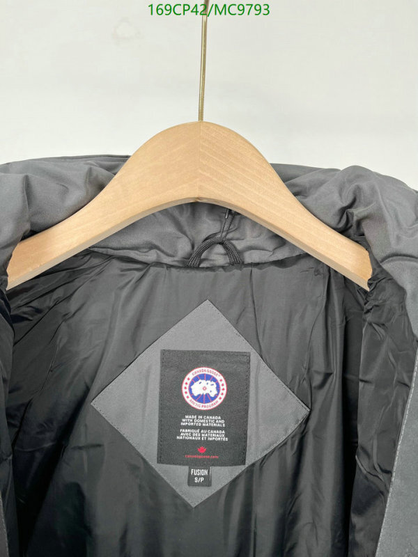 Canada Goose-Down jacket Men Code: MC9793 $: 169USD