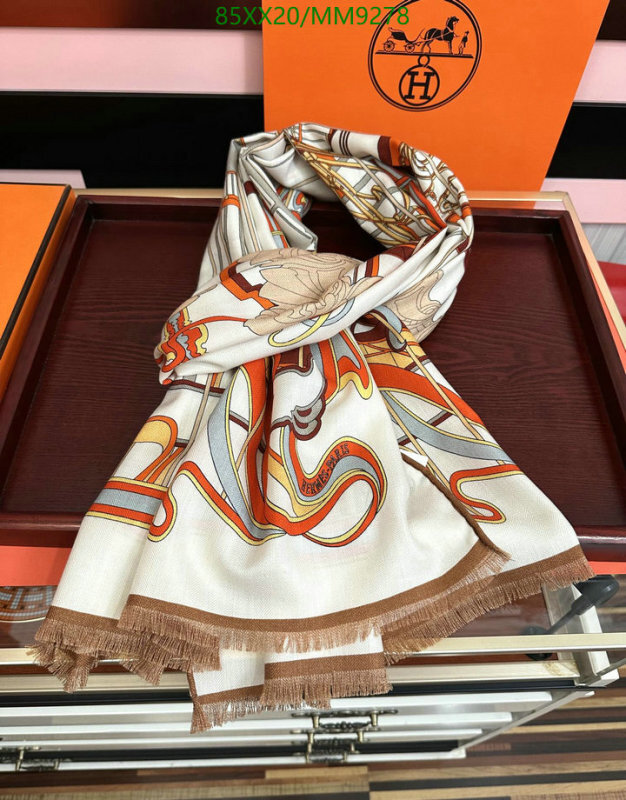 Hermes-Scarf Code: MM9278 $: 85USD