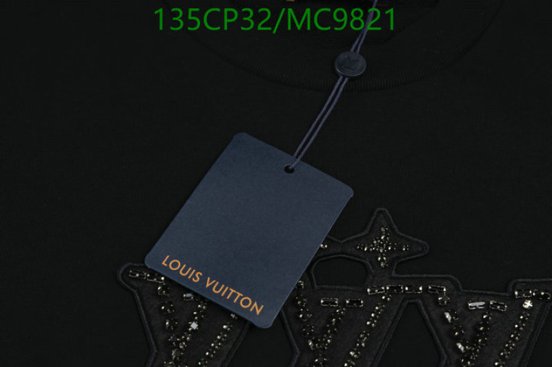 LV-Clothing Code: MC9821 $: 135USD