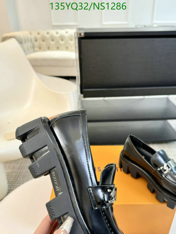 LV-Women Shoes Code: NS1286 $: 135USD