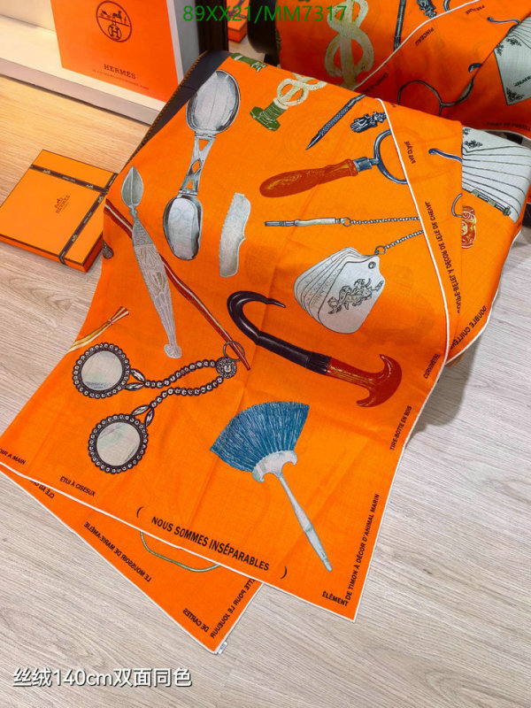 Hermes-Scarf Code: MM7317 $: 89USD