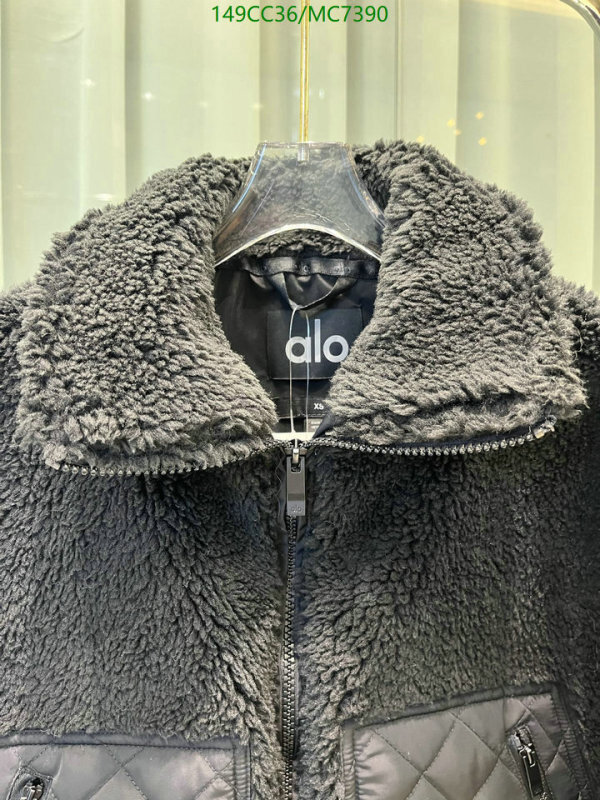 Alo-Down jacket Women Code: MC7390 $: 149USD