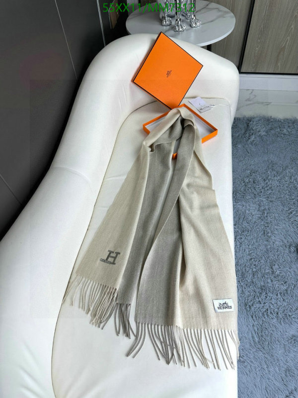Hermes-Scarf Code: MM7312 $: 55USD