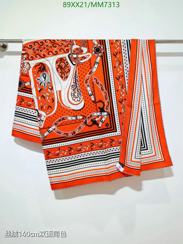 Hermes-Scarf Code: MM7313 $: 89USD