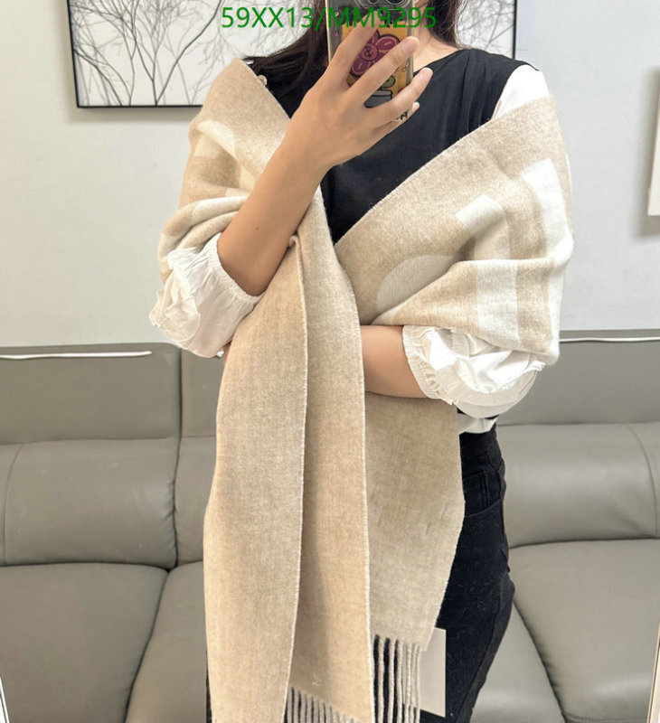 Jacquemus-Scarf Code: MM9295 $: 59USD