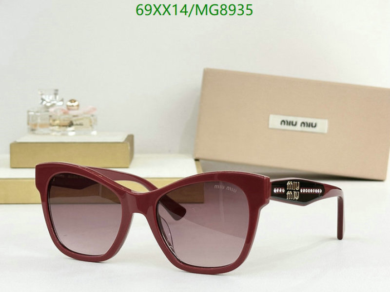 MiuMiu-Glasses Code: MG8935 $: 69USD