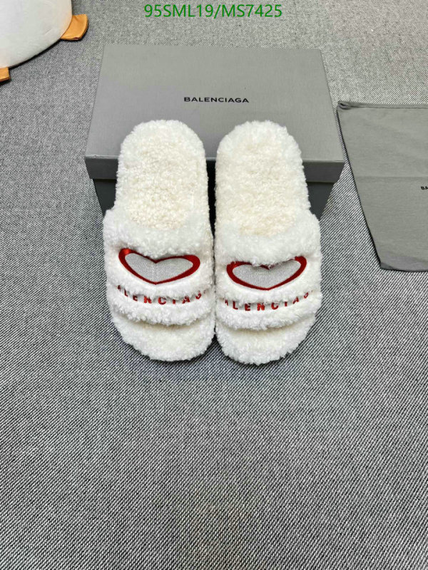 Balenciaga-Women Shoes Code: MS7425 $: 95USD