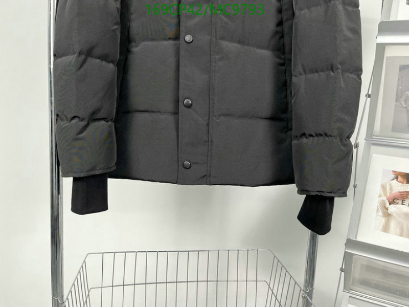 Canada Goose-Down jacket Men Code: MC9793 $: 169USD