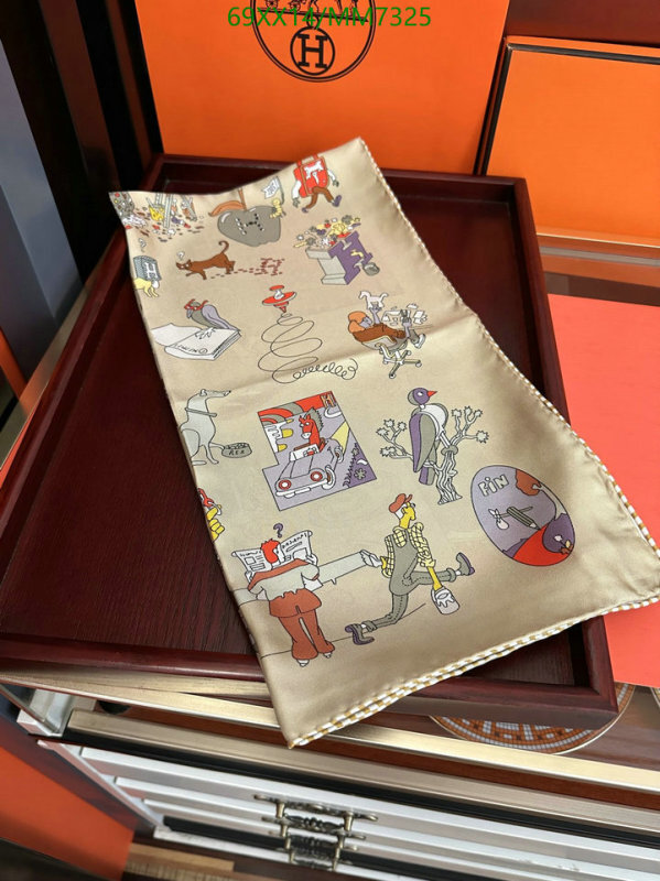 Hermes-Scarf Code: MM7325 $: 69USD