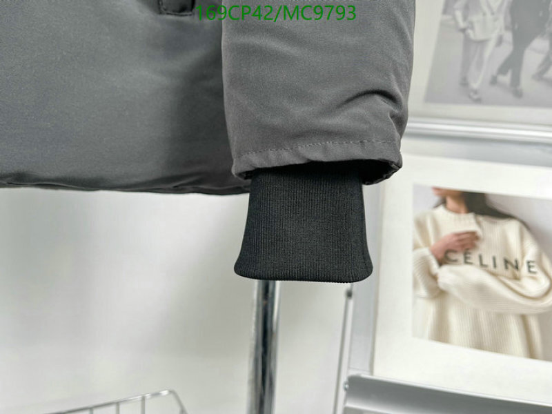 Canada Goose-Down jacket Men Code: MC9793 $: 169USD