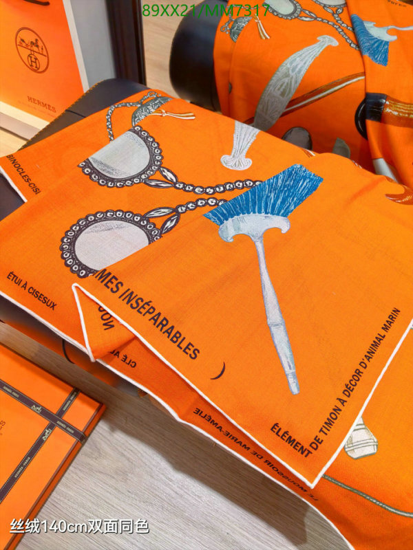 Hermes-Scarf Code: MM7317 $: 89USD