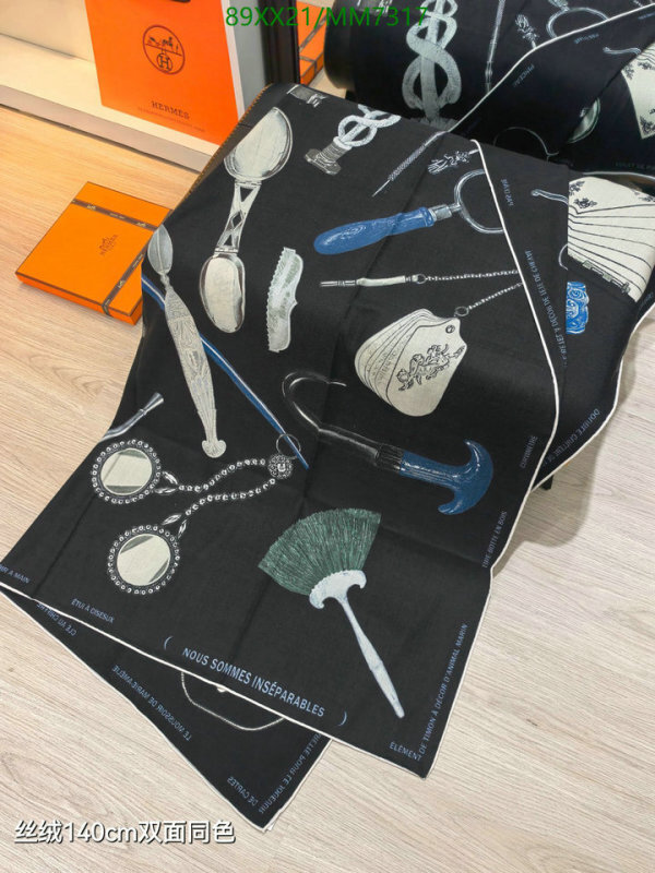 Hermes-Scarf Code: MM7317 $: 89USD