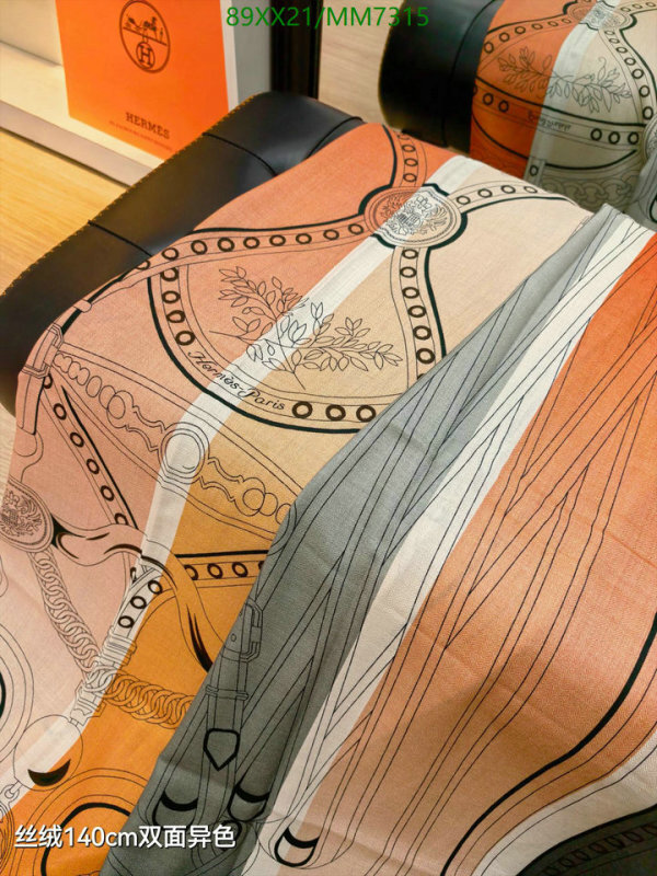 Hermes-Scarf Code: MM7315 $: 89USD