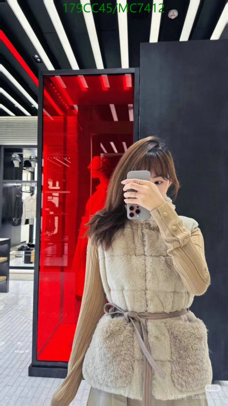 Moncler-Down jacket Women Code: MC7412 $: 179USD