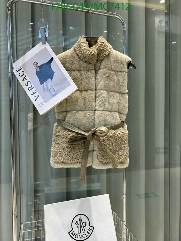 Moncler-Down jacket Women Code: MC7412 $: 179USD