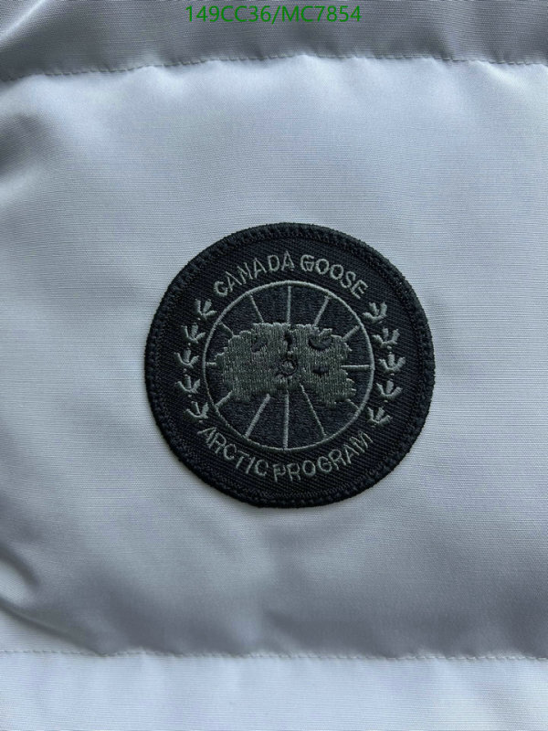 Canada Goose-Down jacket Women Code: MC7854 $: 149USD