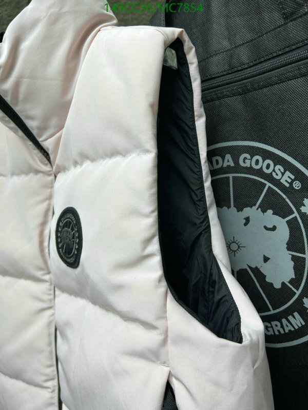 Canada Goose-Down jacket Women Code: MC7854 $: 149USD