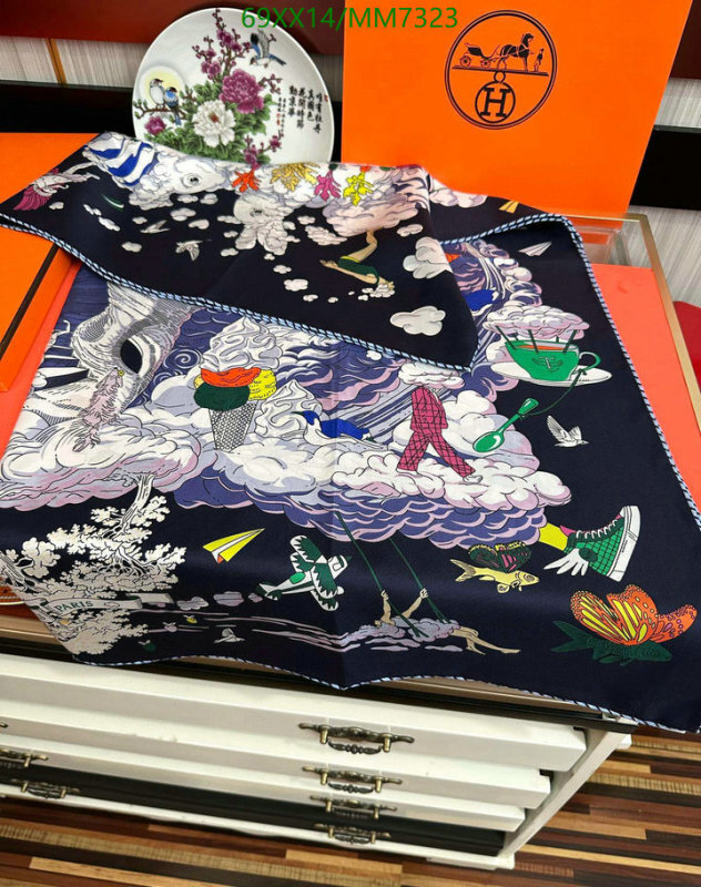 Hermes-Scarf Code: MM7323 $: 69USD
