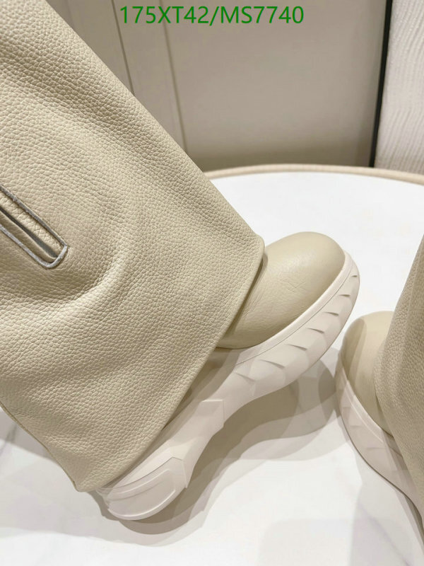 Boots-Women Shoes Code: MS7740 $: 175USD