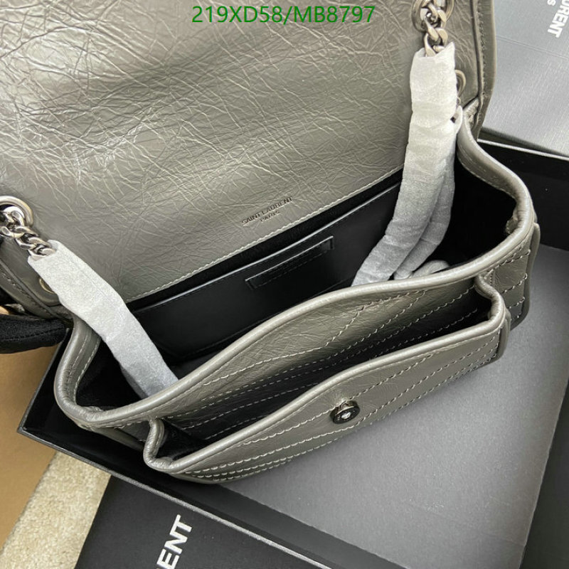 YSL-Bag-Mirror Quality Code: MB8797 $: 219USD