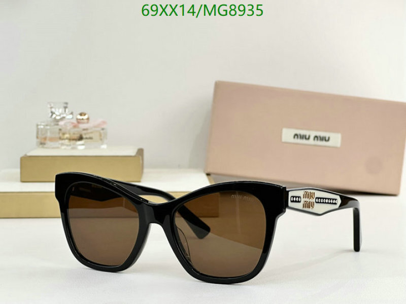 MiuMiu-Glasses Code: MG8935 $: 69USD
