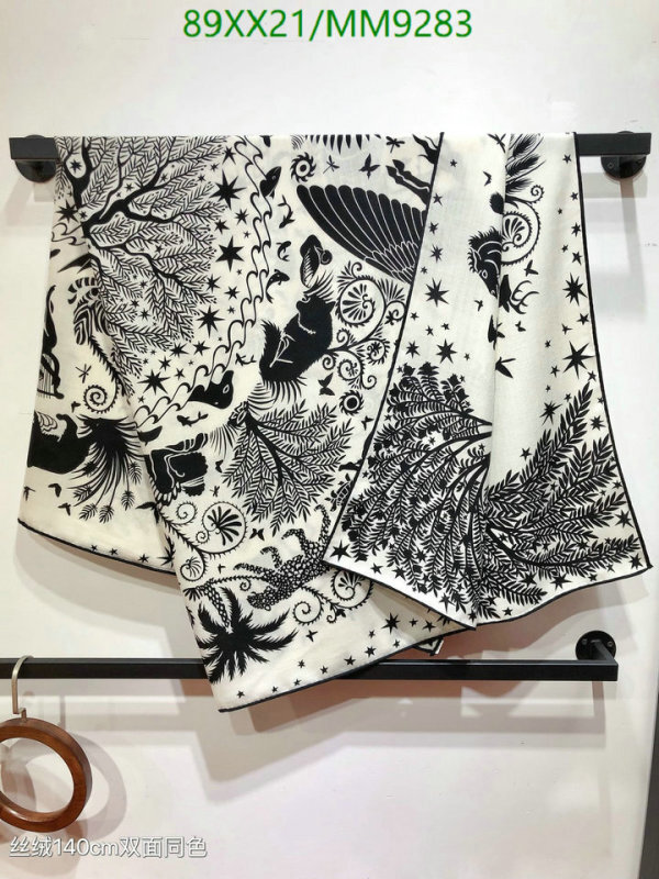 Hermes-Scarf Code: MM9283 $: 89USD