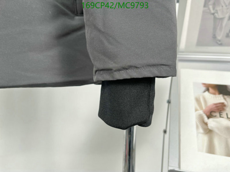Canada Goose-Down jacket Men Code: MC9793 $: 169USD
