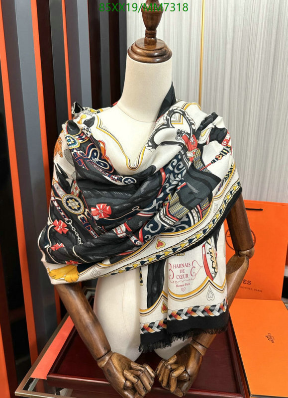 Hermes-Scarf Code: MM7318 $: 85USD