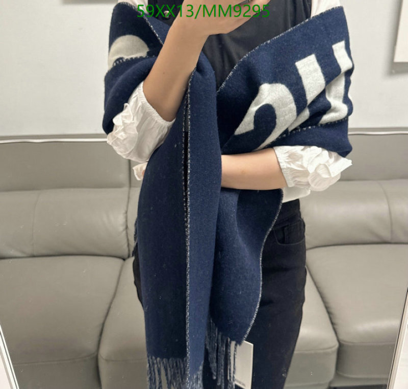 Jacquemus-Scarf Code: MM9295 $: 59USD