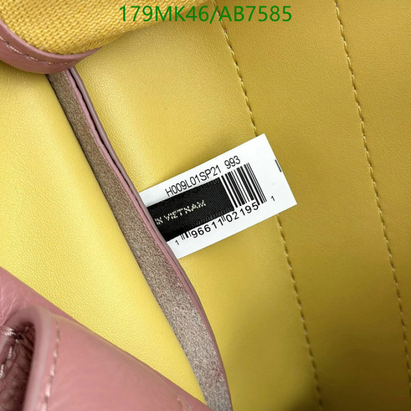 Marc Jacobs-Bag-Mirror Quality Code: AB7585 $: 179USD