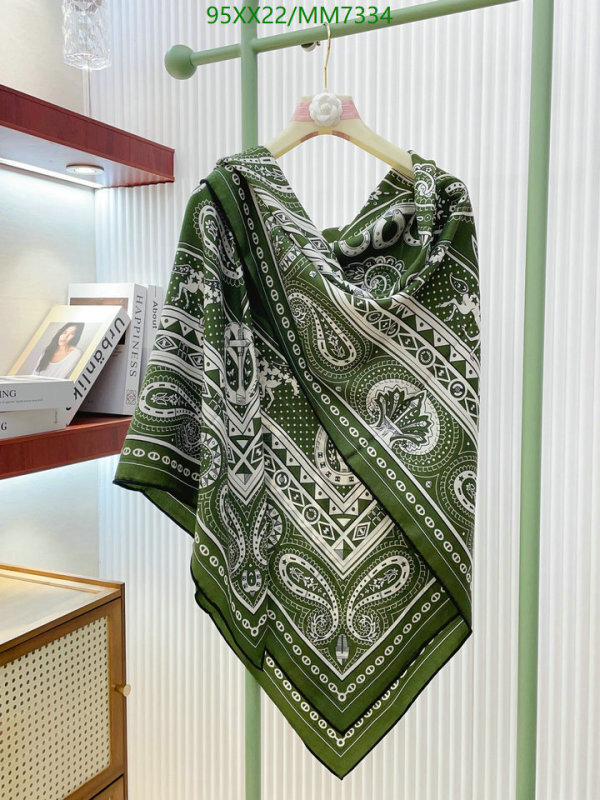 Hermes-Scarf Code: MM7334 $: 95USD
