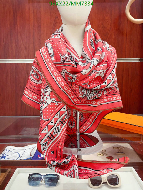 Hermes-Scarf Code: MM7334 $: 95USD